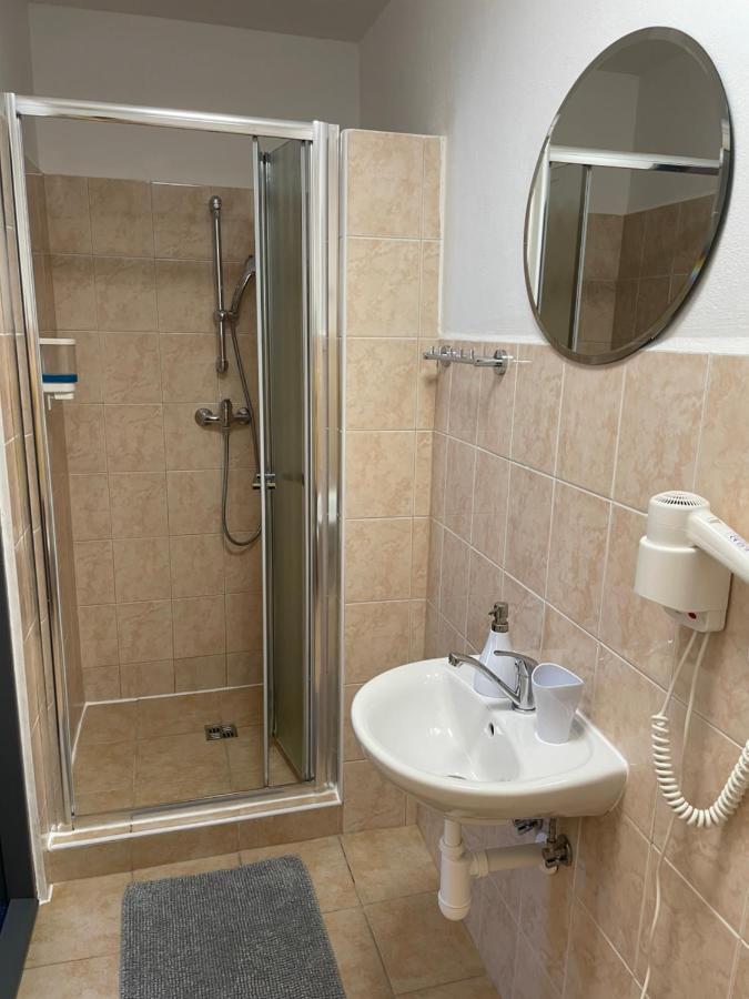 Mikulov Inn - Hotel Zeme Zewnętrze zdjęcie