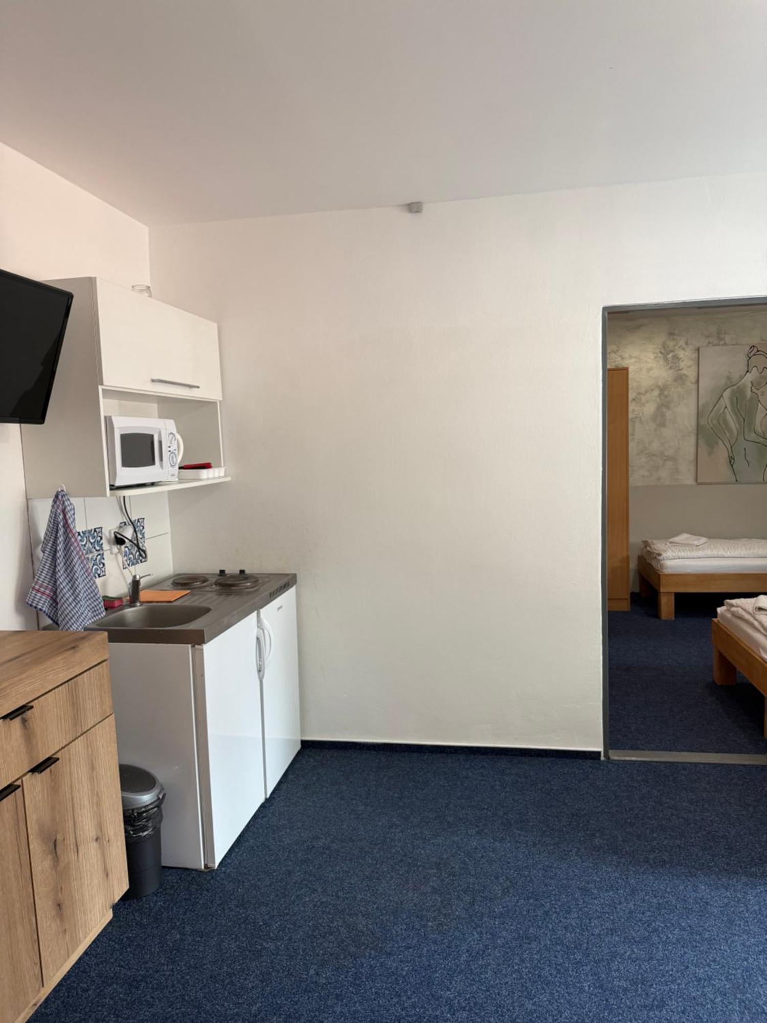 Mikulov Inn - Hotel Zeme Zewnętrze zdjęcie