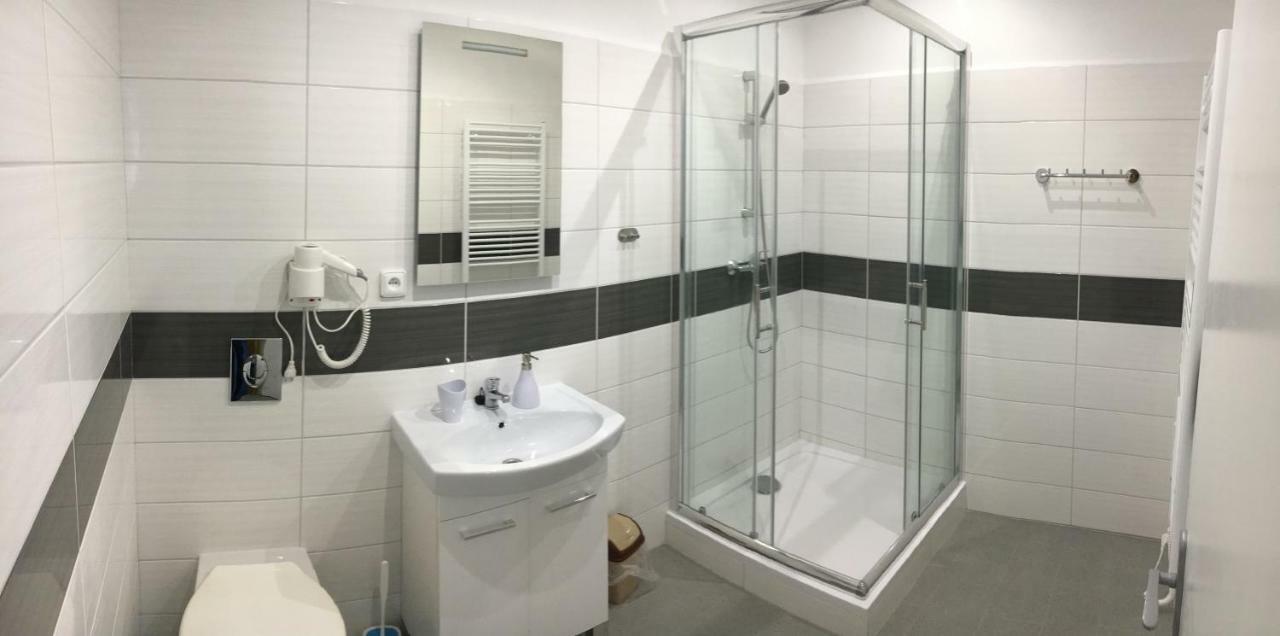 Mikulov Inn - Hotel Zeme Zewnętrze zdjęcie